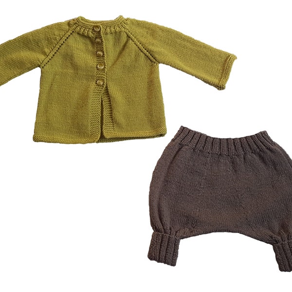 Ensemble bloomer marron glacé et gilet vert anis tricoté main pure laine pour enfant taille 3-6 mois
