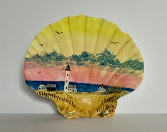 Concha marina pintada a mano, pintura de playa del faro, arte náutico, decoración de la casa de playa, amante del océano