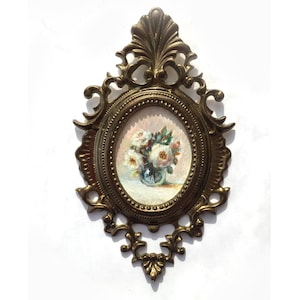 Pintura floral enmarcada de rosas victorianas doradas, regalo pequeño, óleo original, decoración de pared antigua, marco floral oscuro vintage, arte de rosas descoloridas.