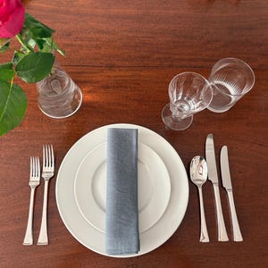 SAMBONET TRIENNALE Stilvolles versilbertes Besteck, 4-Personen-Set, insgesamt 28 Teile