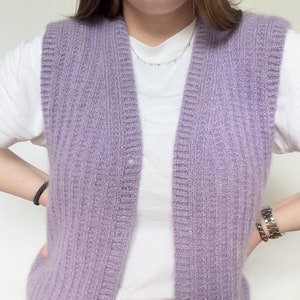 Viola vest ENGLISH knitting pattern light, open vest made in a double broken rib stitch with twisted rib edges on 3,5 mm needles, top-down image 1