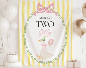 愚かなグースの2歳の誕生日の背景幕、あらゆる年齢、カスタム名は2つ、愚かな誕生日の装飾、グースは2歳のようこそサイン、女の子の2歳の誕生日の背景幕