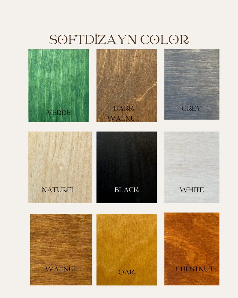 Op de afbeelding: Een kleurenkaart met negen houtbeitsmonsters. Kleuren zijn groen, donkere walnoot, grijs, naturel, zwart, wit, walnoot, eik en kastanje. De tekst "SOFTDIZAYN COLOR" staat bovenaan.