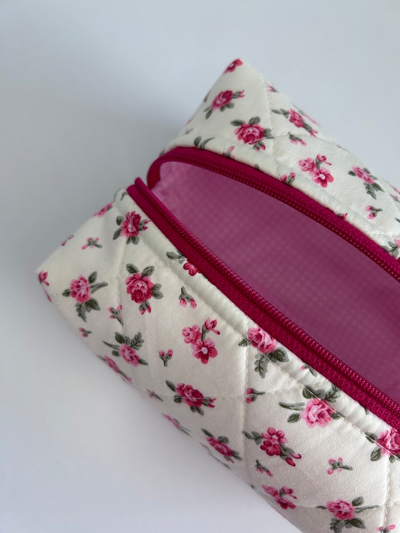 Handmade Floral Quilted Makeup Bag Cute Aesthetic Pouch image 10