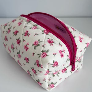 Handmade Floral Quilted Makeup Bag Cute Aesthetic Pouch image 1