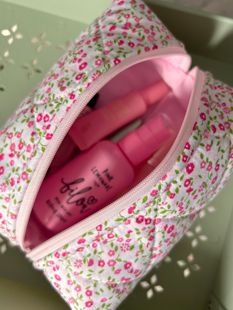 Glam & Go Quilted Cosmetic Bag, Poppin' Petals Hot Pink