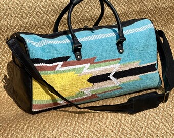 Hennep kelim plunjezak: boho leren weekendtas