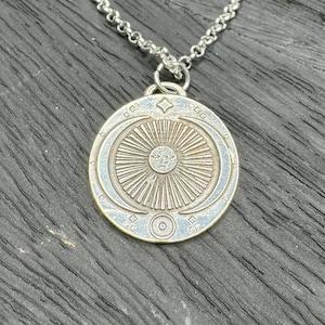 Celestial Eclipse Talisman Anhänger - Sterling Silber