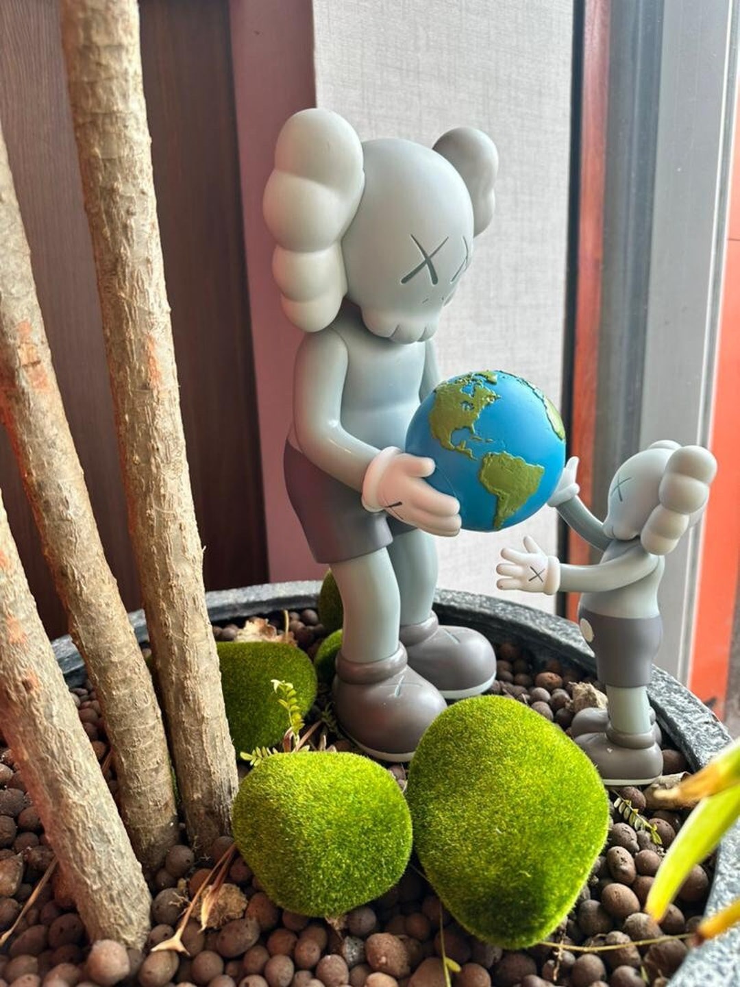 Kaws the Promise Figurine, Kaws 35cm, Statue Gift Inspired by Kaws