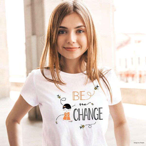 Bee T-Shirt 'Be the Change' von My Secret Soul