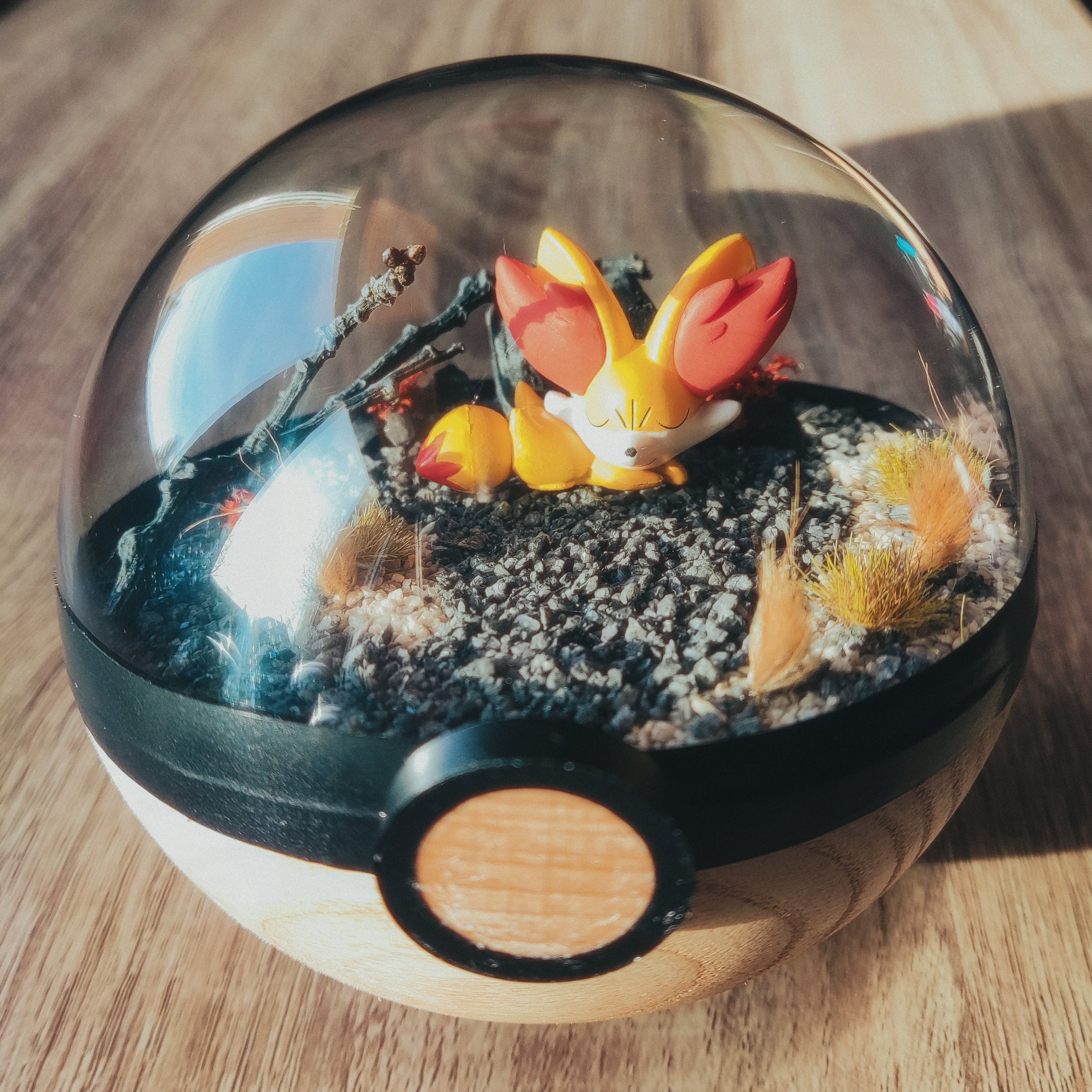 FENNEKIN (Feunnec) Woodball Pokeball Terrarium 12 cm