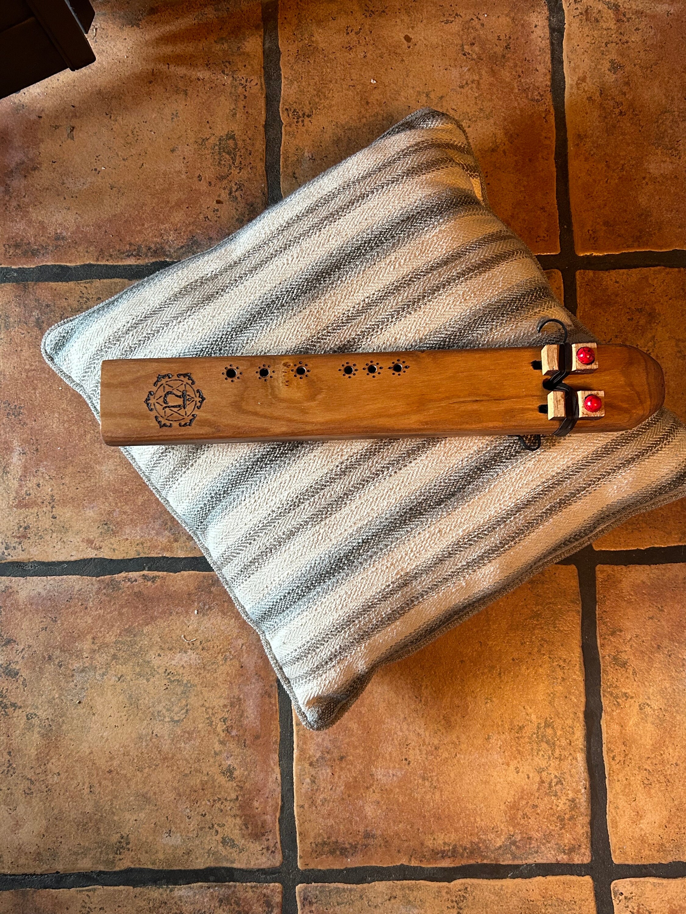 Drone flute 432hz in note F, made of American cherry with red turquoise pearl.