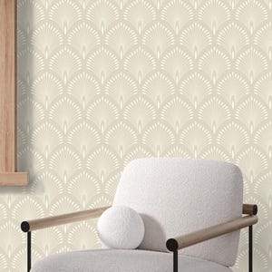 Elegant Art Deco Fan Wallpaper | Decorative Geometric Peel and Stick | Subtle Beige Accent Wallpaper Mural | Neutral Art Deco Wall Covering