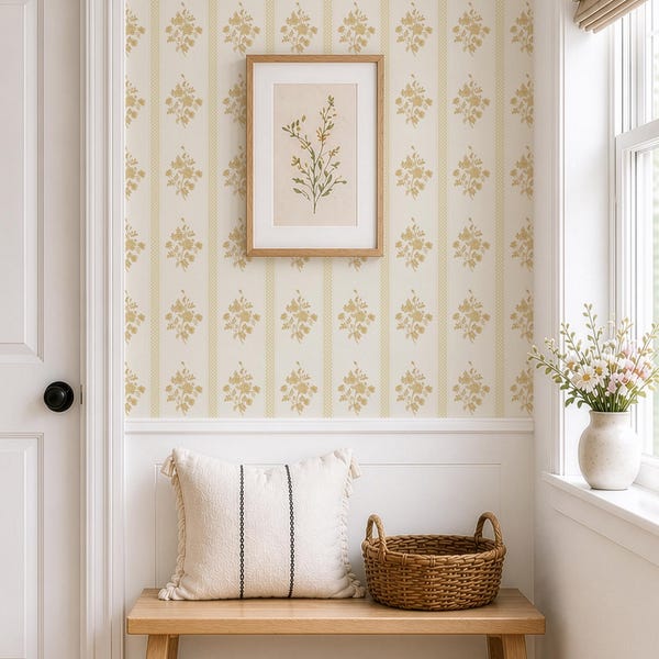 Papel pintado de rayas florales amarillas: Papel pintado botánico vintage, papel pintado de estilo rústico inglés.