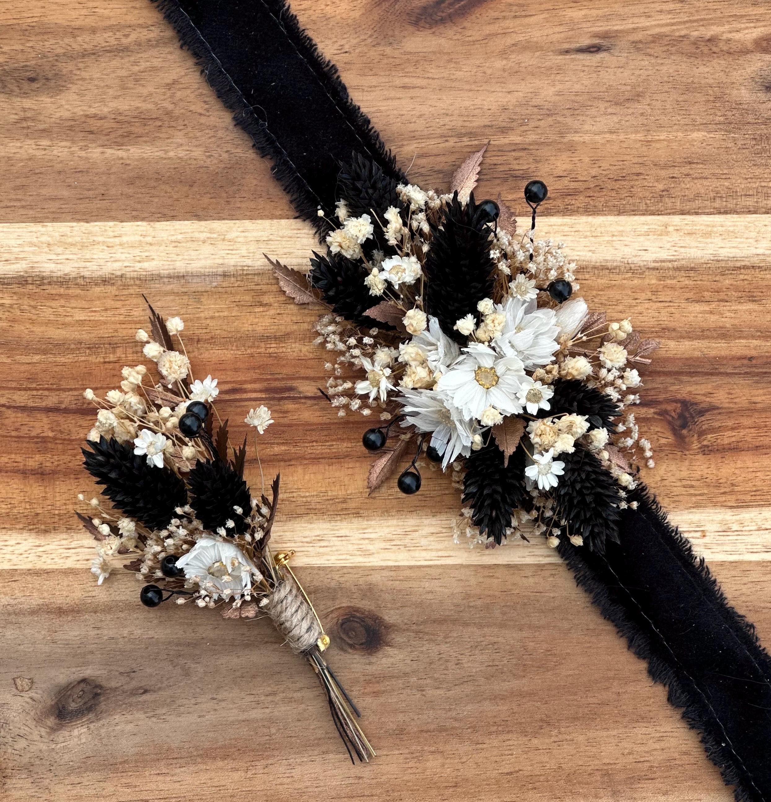 ★EMS★ CORSAGE FLAT BAGBLACK/IVORY Black Chiffon Satin Flower Wrist Corsage & Boutonniere Set