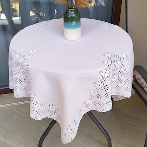 38 &quot;Vintage Tischdecke mit Spitze handgemachte Stickerei Quadratische Leinentischdecke mit Nadelspitze Handgestickte Tischdecke Vintage Dekor