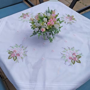 30&quot; Vintage cotton tablecloth with delicate floral embroidery Square tablecloth with hand embroidered flowers and lace edge Table decoration