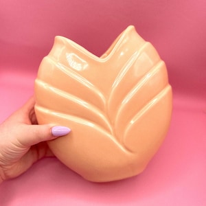 Vintage Peach Ceramic Vase: Mid-Century Modern Leaf Design, 1950s-60s Home Decor
