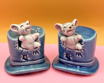 Vintage Enesco “snappy the Snail” Anthropomorphic Salt & Pepper
