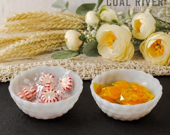 Anchor Hocking Vintage Milk Glass Bubble Berry Bowls, Set of 2