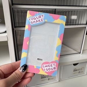 Yogurt Shake Photocard Holder / Stand