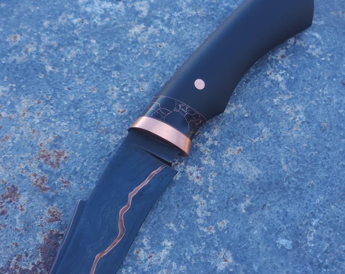 Featured listing image: Copper Damascus Hunter (Copper, Black Micarta)