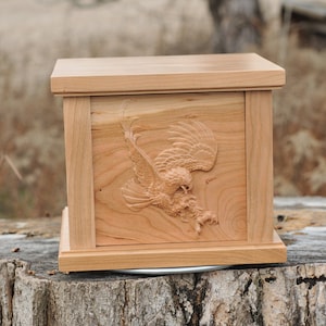 Majestic Eagle Cremation Urn, Patriotic Memorial Vessel, Keepsake Funeral Urn, Bald Eagle Urn, Soaring Eagle Memorial, Handcrafted Memorial