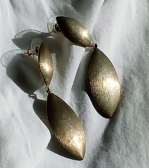 St Thomas Lariat Gold Tear-Drop Earrings Box Chai… - image 4