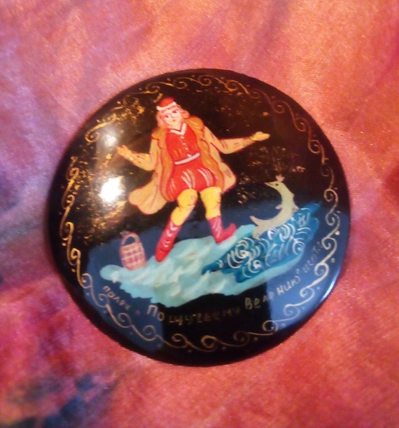 Wooden Fantasy Pin Black Lacquer Peter Pan Jewelr… - image 6