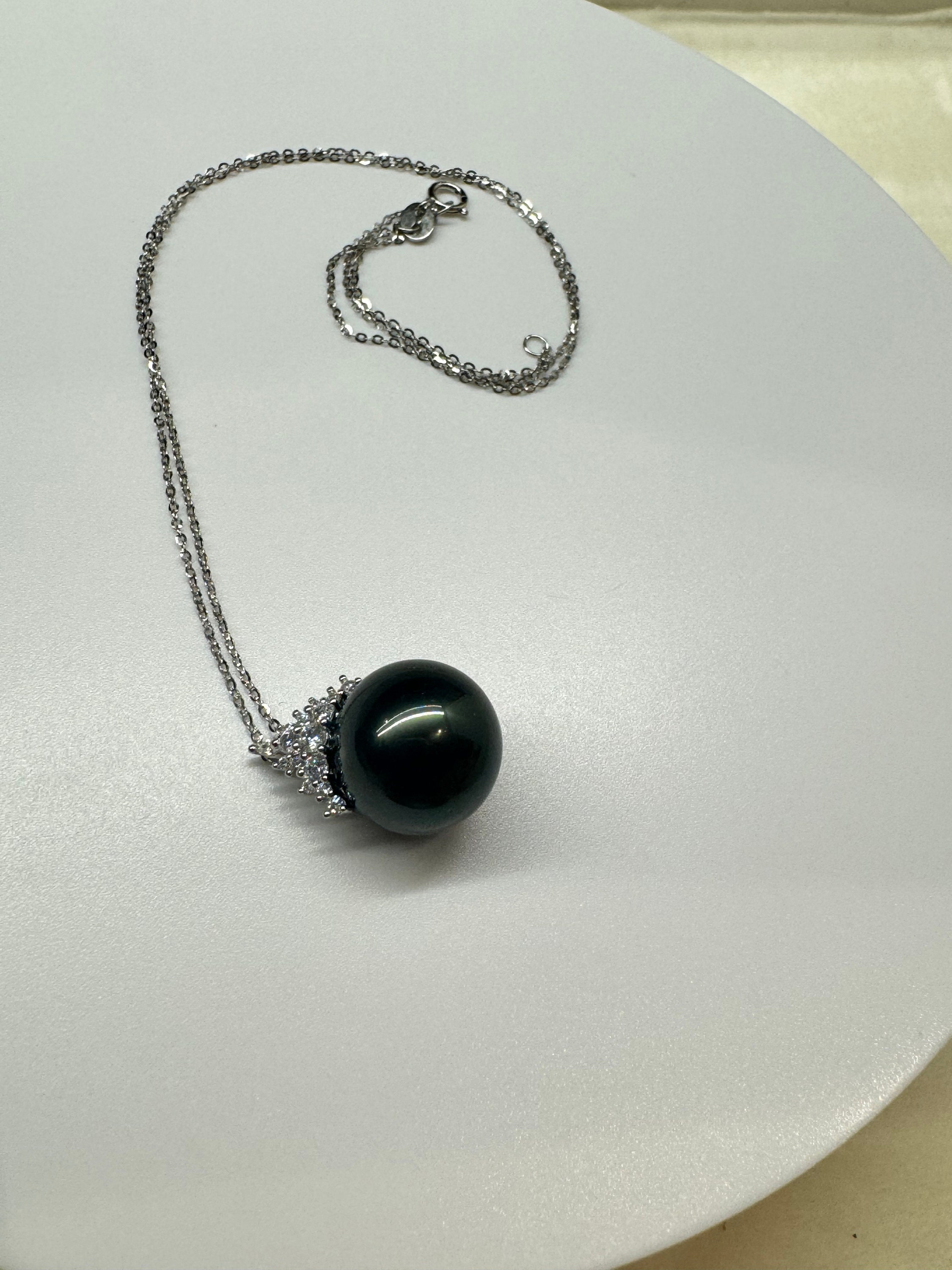 Tahitian Black Pearl Necklace - Etsy