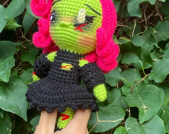 Crochet Gift Decoration Doll Handmade Zombie Girl / Mexican Traditional Girl