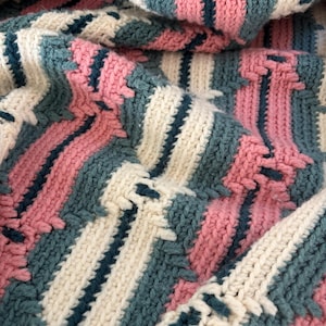 Large 1970&#39;s Crocheted Afghan of Blue Pink and White