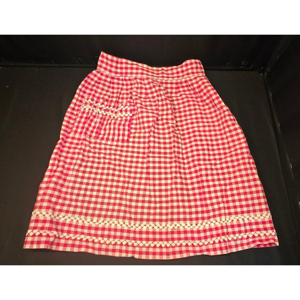 Vintage Handmade Red & White Gingham Cotton Waist Apron Skirt Waist Tie