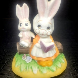 Vintage Easter Bunnies Reading Figurine - Hand Painted