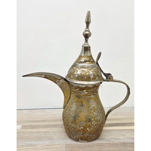 Vintage MCM Middle Eastern Arabic Brass Coffee Pot Teapot Islamic Brass Dallah
