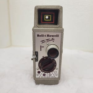 Vintage Bell & Howell Design Movie Camera (Untested)