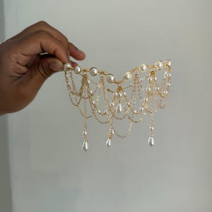 Diana fairy core pearl choker - fantasy bridal choker with pearls - pearl collier with ethereal gold accents
