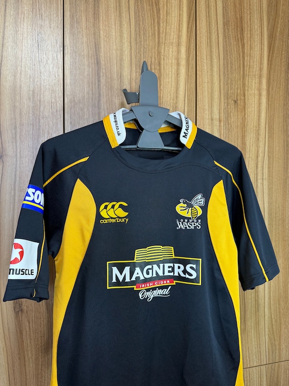 ロンドンワスプス ラガーシャツ カンタベリー 2025カンタベリー スポーツ ロンドンワスプス ラガーシャツ