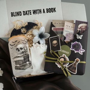Dark Romance Blind Date with A Book Dark Academia Gift Box for Fantasy Book Lover Gifts Thriller Mystery Book Set Horror Book Box Halloween
