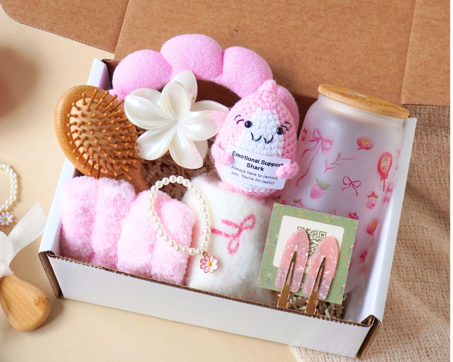 Tween Girl Gift Box Personalized Girl Gift 10 Year Old Goodie Bags for 13 Year Olds Teen Gifts for Niece Birthday Gift for Teenage Girls