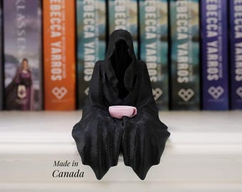 Suriel Figurine 3D Printed Grim Reaper Shelf Sitter ACOTAR Bookshelf Decor Suriel Cloak In Exchange for Tea Cup Gifts for Book Lover Fantasy