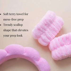 Skincare headband set terry towel sponge headband with wristbands GRWM beauty accessories for women spa day essentials

Puffy towel headband wristbands set skincare accessories for women makeup hair face washing routine