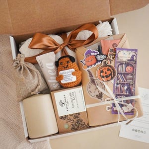 Halloween Blind Date with A Book Box Spooky Blind Box Boo Basket Thriller Mystery Bookish Gifts for Her Cozy Fall Gift Box for Fall Lovers