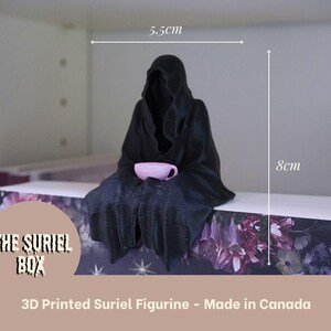 3D Printed Suriel Figurine from ACOTAR Grim Reaper Shelf Decor Tea Cup Fantasy Figure Bookish Gift for ACOTAR Fans Cloaked Suriel Collectible

Suriel ACOTAR Figurine Book Lover Gift 3D Print Shelf Decor Cloaked Grim Reaper Style Fantasy Collectible Tea Cup Bookish Shelf Companion
