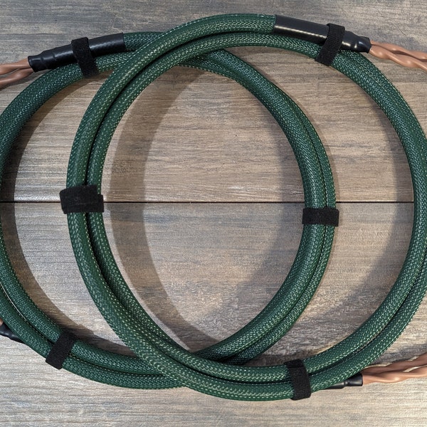 Audiophile Speaker Cables, Canare 4S11G, locking Banana plugs, Forest Green, 8' or 10' Pairs