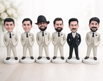 Custom Groomsmen Bobblehead Set: Personalized Wedding Party Figurines