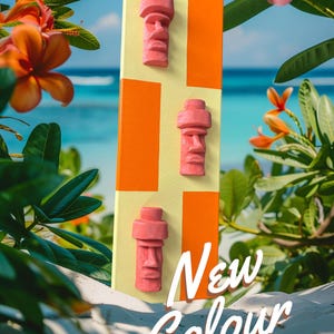 3D Printed Easter Island Head Sculpture: Retro Tiki Bar Wall Art