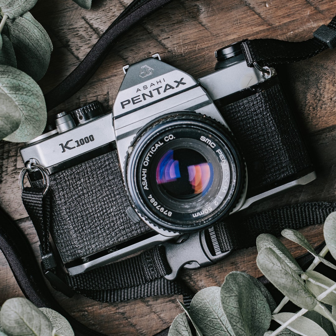 Pentax K1000 SLR 70s Vintage Film Camera With 50mm F2 Lens, Great for