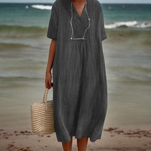 Stylish V-Neck Linen Dress for Summer Womens Trendy Fashion Cotton Linen Apparel Comfortable Chic Look Casual Loose Fit Short Sleeve Beach zdjęcie 6