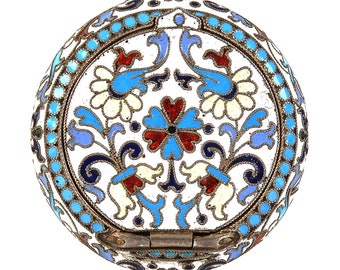 Pillendoosje van zilver en email, ВА, Rusland (Russische Rijk), Moskou, 1899 - 1908